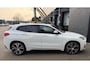 BMW X2 SDrive18d High Executive Edition M-PAKKET/PANORAMADAK/SFEER/CAMERS