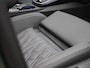 Audi A3 Sportback 45 TFSI e S edition Competition l Adaptive cruise control l Glazen panoramadak l Navigatie l Climate control l Achteruitrijcamera l Head-up display l Stylingpakket carbon l Stoelverwarming l Optiekpakket zwart plus l Alarm klasse III l SONOS Premium met 3D-geluid l LED-koplampen
