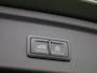Audi A3 Sportback 45 TFSI e S edition Competition l Adaptive cruise control l Glazen panoramadak l Navigatie l Climate control l Achteruitrijcamera l Head-up display l Stylingpakket carbon l Stoelverwarming l Optiekpakket zwart plus l Alarm klasse III l SONOS Premium met 3D-geluid l LED-koplampen