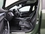 Audi A3 Sportback 45 TFSI e S edition Competition l Adaptive cruise control l Glazen panoramadak l Navigatie l Climate control l Achteruitrijcamera l Head-up display l Stylingpakket carbon l Stoelverwarming l Optiekpakket zwart plus l Alarm klasse III l SONOS Premium met 3D-geluid l LED-koplampen