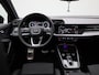 Audi A3 Sportback 45 TFSI e S edition Competition l Adaptive cruise control l Glazen panoramadak l Navigatie l Climate control l Achteruitrijcamera l Head-up display l Stylingpakket carbon l Stoelverwarming l Optiekpakket zwart plus l Alarm klasse III l SONOS Premium met 3D-geluid l LED-koplampen