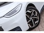 Volkswagen ID.3 204pk First Plus 58 kWh | SoH 92% | Navigatie | Camera | PDC | Stoel & Stuurverwarming