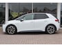 Volkswagen ID.3 204pk First Plus 58 kWh | SoH 92% | Navigatie | Camera | PDC | Stoel & Stuurverwarming