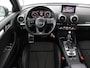 Audi A3 35 TFSI Advance Sport | Stoelverwarming | Carplay | Virtual Cockpit | Half leder | Sportstoelen | Full LED | 18'' | Climate control | Parkeerhulp | Bluetooth | Cruise control | Getint glas | S Line