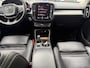 Volvo XC40 1.5 T3 Business Pro | Trekhaak | Leer | Adaptive Cruise Control | BLIS | Stoel & Stuurverwarming | Getint Glas | Parkeercamera |