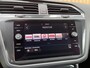 Volkswagen Tiguan 1.4 TSI ACT Comfortline Business R | Apple Carplay | Android Auto | Lane Assist | Park Assist | Achteruitrijcamera | Trekhaak |