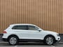 Volkswagen Tiguan 1.4 TSI ACT Comfortline Business R | Apple Carplay | Android Auto | Lane Assist | Park Assist | Achteruitrijcamera | Trekhaak |