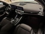 BMW 3-Serie Touring 318i Executive Edition (NL AUTO, DEALER ONDERHOUDEN, PARKEERSENSOREN)