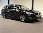 BMW 3-Serie Touring 318i Executive Edition (NL AUTO, DEALER ONDERHOUDEN, PARKEERSENSOREN)