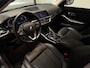 BMW 3-Serie Touring 318i Executive Edition (NL AUTO, DEALER ONDERHOUDEN, PARKEERSENSOREN)