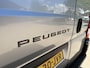 Peugeot Boxer 2.2 BlueHDi 140 PK L2H2 | Facelift model | 1e Eigenaarsauto met 20.500 KM | 3-Zits | Trekhaak 3000 KG | Zakelijk BPM Vrij | Camera | Parkeersensoren | Airco | Laadruimte Betimmering | Cruise Control | Apple Carplay & Android Auto |