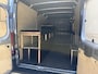 Peugeot Boxer 2.2 BlueHDi 140 PK L2H2 | Facelift model | 1e Eigenaarsauto met 20.500 KM | 3-Zits | Trekhaak 3000 KG | Zakelijk BPM Vrij | Camera | Parkeersensoren | Airco | Laadruimte Betimmering | Cruise Control | Apple Carplay & Android Auto |
