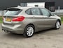 BMW 2-Serie Active Tourer BMW 2-serie Active Tourer, 218i (NL AUTO, TREKHAAK, AIRCO, CRUISE)