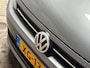 Volkswagen Polo 1.0 TSI Sportline (APPLE CARPLAY, GROOT NAVI, CLIMATE, STOELVERWARMING, SPORTSTOELEN, CRUISE, PARKEERSENSOREN, LM VELGEN, NIEUWE APK, NIEUWSTAAT)