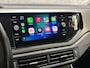 Volkswagen Polo 1.0 TSI Sportline (APPLE CARPLAY, GROOT NAVI, CLIMATE, STOELVERWARMING, SPORTSTOELEN, CRUISE, PARKEERSENSOREN, LM VELGEN, NIEUWE APK, NIEUWSTAAT)