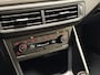 Volkswagen Polo 1.0 TSI Sportline (APPLE CARPLAY, GROOT NAVI, CLIMATE, STOELVERWARMING, SPORTSTOELEN, CRUISE, PARKEERSENSOREN, LM VELGEN, NIEUWE APK, NIEUWSTAAT)