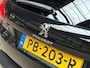 Peugeot 2008 1.2 PureTech Sport (PANORAMADAK, APPLE CARPLAY, NAVIGATIE, SPORTSTOELEN, PARKEERSENSOREN, CRUISE, NIEUWE APK, NIEUWSTAAT)