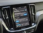 Volvo V60 2.0 T6 Plug-in hybrid AWD Plus Dark | Trekhaak | 360 Cam | Pano | Memory | Harman/Kardon | Pilot Assist