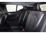 Volvo XC40 2.0 T4 Momentum - Parkeercamera achter - Parkeersensoren voor & achter - Cruise control - Inklapbare trekhaak - 18' LMV