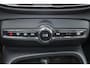 Volvo XC40 2.0 T4 Momentum - Parkeercamera achter - Parkeersensoren voor & achter - Cruise control - Inklapbare trekhaak - 18' LMV