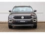 Volkswagen T-Roc 1.5 TSI 150pk DSG Style Business | Trekhaak | Parkeersensoren | Cruise Control Adaptief