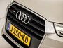 Audi Q3 1.4 TFSI S-Line Sport 150Pk Automaat (PANORAMADAK, 2X S-LINE, NAVIGATIE, LEDER, SPORTSTOELEN, GETINT GLAS, CRUISE, XENON, NIEUWE APK, NIEUWSTAAT)