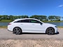 Mercedes-Benz CLA Shooting Brake 250 e AMG Line Panorama-dak/ led verlichting / Burmester / Ambient verlichting