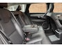 Volvo V90 T8 Plug-in hybrid AWD Ultra Dark | Trekhaak | Panoramadak | Geventileerde Voorstoelen incl. Massagefunctie | Adaptieve Cruise Control | BLIS Dodehoekdetectie | 20'' Lichtmetalen Velgen | 360 Graden Camera