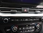 Kia Niro Hybrid 1.6 GDi DynamicPlusLine | Stoel/Stuurwielverwarming | Keyless Go | Dodehoekdetectie | LED Koplampen | 18" Lichtmetalen Velgen |
