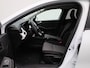 Renault Clio 1.0 TCe 90 Evolution | Airconditioning | Licht metalen velgen 16 inch | Cruise control | Navigatie | LED koplampen | Park Distance Control achter |