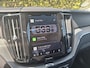 Volvo XC60 2.0 T6 Plug-in hybrid AWD Plus Dark | Panoramadak | 360 camera | Trekhaak | Stoel/Stuur Verwarming |