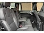 Volvo XC90 T8 Plug-in hybrid AWD Ultra Dark | Trekhaak | Panoramadak | Geventileerde Voorstoelen incl. Massagefunctie | Adaptieve Cruise Control | BLIS Dodehoekdetectie | 21'' Lichtmetalen Velgen | 360 Graden Camera