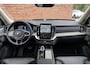 Volvo XC90 T8 Plug-in hybrid AWD Ultra Dark | Trekhaak | Panoramadak | Geventileerde Voorstoelen incl. Massagefunctie | Adaptieve Cruise Control | BLIS Dodehoekdetectie | 21'' Lichtmetalen Velgen | 360 Graden Camera