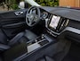 Volvo XC60 2.0 T6 Plug-in hybrid AWD R-Design | Trekhaak | Pano | HUD | Memory | Pilot Assist | Harman/Kardon