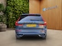 Volvo XC60 2.0 T6 Plug-in hybrid AWD R-Design | Trekhaak | Pano | HUD | Memory | Pilot Assist | Harman/Kardon