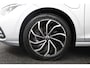 Volkswagen Golf 1.4 eHybrid Style / Pano-Dak / Clima / Camera