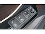 Toyota C-HR / C-HR+ 1.8 122pk Hybrid Executive H-Leder Keyless LED 17inch LM Stoel & Stuur V.W. Navi A-Camera 52777km!