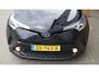 Toyota C-HR / C-HR+ 1.8 122pk Hybrid Executive H-Leder Keyless LED 17inch LM Stoel & Stuur V.W. Navi A-Camera 52777km!