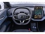 Volvo EX30 Cross Country Twin Motor Performance Ultra 69 kWh AWD | Google | Adaptieve Cruise Control | Harman Kardon Audio | 360 Camera | Panoramadak | Elektrische stoelen | Keyless | Extra Getint Glas achter | Dodehoekdetectie | Elek. Achterklep | 19" LM