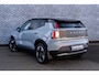 Volvo EX30 Cross Country Twin Motor Performance Ultra 69 kWh AWD | Google | Adaptieve Cruise Control | Harman Kardon Audio | 360 Camera | Panoramadak | Elektrische stoelen | Keyless | Extra Getint Glas achter | Dodehoekdetectie | Elek. Achterklep | 19" LM