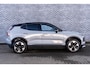 Volvo EX30 Cross Country Twin Motor Performance Ultra 69 kWh AWD | Google | Adaptieve Cruise Control | Harman Kardon Audio | 360 Camera | Panoramadak | Elektrische stoelen | Keyless | Extra Getint Glas achter | Dodehoekdetectie | Elek. Achterklep | 19" LM