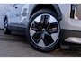 Volvo EX30 Cross Country Twin Motor Performance Ultra 69 kWh AWD | Google | Adaptieve Cruise Control | Harman Kardon Audio | 360 Camera | Panoramadak | Elektrische stoelen | Keyless | Extra Getint Glas achter | Dodehoekdetectie | Elek. Achterklep | 19" LM