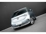 Volkswagen ID. Buzz Pro Bulli Limited Edition 86 kWh LWB 7p. | Achteruitrijcamera | Cruise control adaptief | Extra getint glas