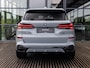BMW X5 50e M SPORT PRO | HARMAN/KARDON | PANORAMADAK | SKYLOUNGE | INTEGRAL ACTIVE STEERING | STOELVERWARMING + VENTILATIE | SOFTCLOSE | TRAVELPAKKET | COMFORTPAKKETP PLUS | INNOVATIEPAKKET | 360 CAMERA | BROOKYLYN GRAU | BTW AUTO|