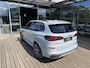 BMW X5 50e M SPORT PRO | HARMAN/KARDON | PANORAMADAK | SKYLOUNGE | INTEGRAL ACTIVE STEERING | STOELVERWARMING + VENTILATIE | SOFTCLOSE | TRAVELPAKKET | COMFORTPAKKETP PLUS | INNOVATIEPAKKET | 360 CAMERA | BROOKYLYN GRAU | BTW AUTO|