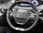Peugeot 5008 130pk GT | Panoramisch Schuif/Kantel Dak | Achteruitrij Camera | Navigatie | Apple Carplay/Android Auto | Verwarmbare Voorstoelen | Adaptieve Cruise Control |