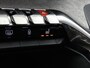 Peugeot 5008 130pk GT | Panoramisch Schuif/Kantel Dak | Achteruitrij Camera | Navigatie | Apple Carplay/Android Auto | Verwarmbare Voorstoelen | Adaptieve Cruise Control |