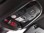 Peugeot 5008 130pk GT | Panoramisch Schuif/Kantel Dak | Achteruitrij Camera | Navigatie | Apple Carplay/Android Auto | Verwarmbare Voorstoelen | Adaptieve Cruise Control |