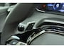 Peugeot 2008 1.2 Hybrid 145 Allure | Climate & Cruise Control | Voorstoelen verwarmd |Parkeersensoren voor + achter | Apple Carplay/Android Auto | Full LED