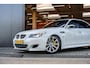BMW M5 5-serie in Alpine White|1e Lak |kettingspannerupgrade|Hud|Legendarisch